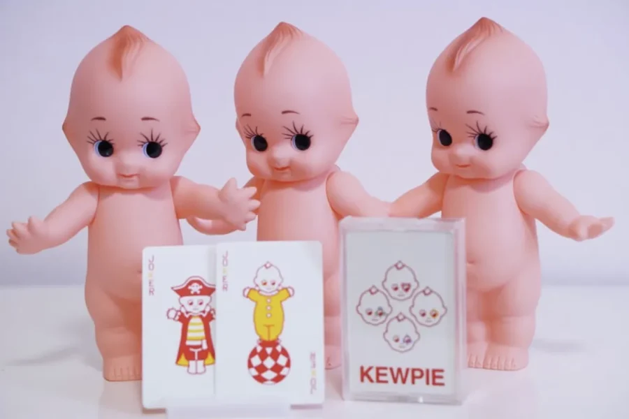 Kewpie and Kewpie playing cards