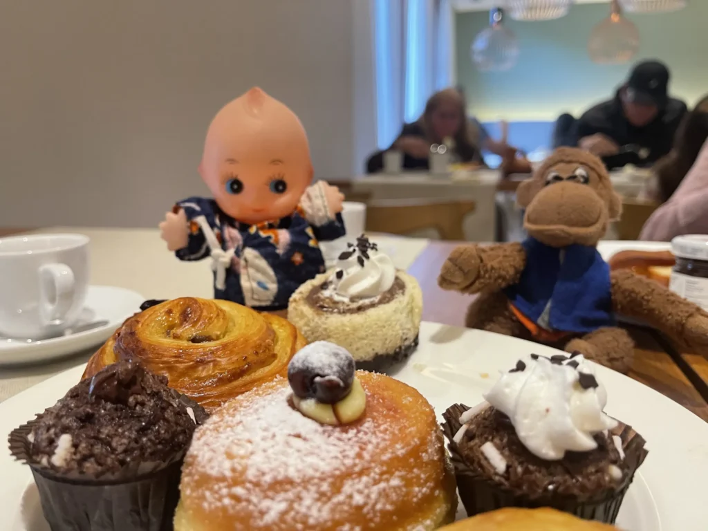 Kewpie loves bakery and cakes